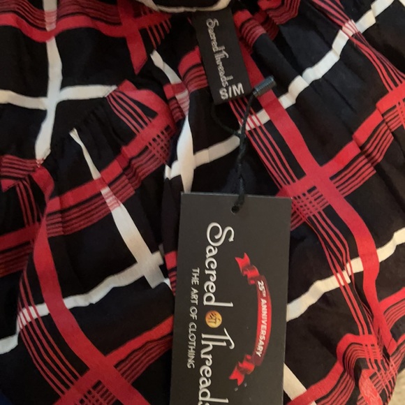 NWT.  Sacred Threads Blouse S/M.   BL/RD2.  218861 - Picture 2 of 3